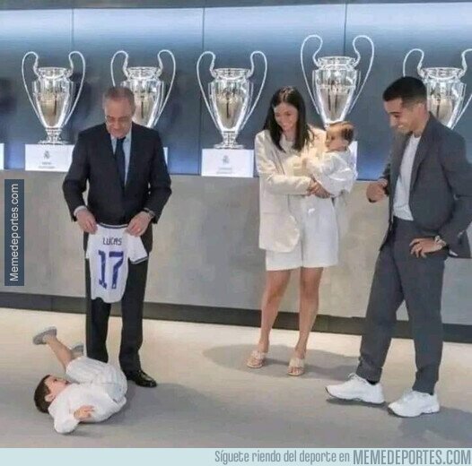 1167394 - El hijo de Lucas imita a la perfección la