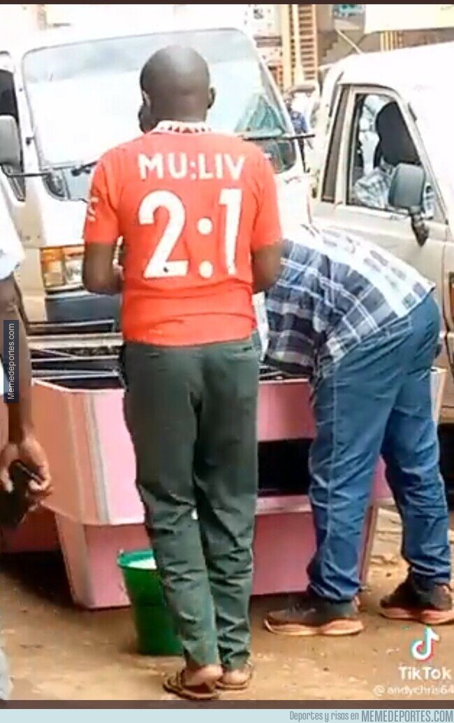 1168467 - El hombre vio la oportunidad y la tomó al máximo