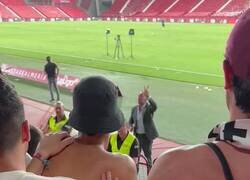 Enlace a Monchi encara a la afición del Sevilla para dar explicaciones por la crisis.