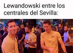 Enlace a Les bailó como quiso