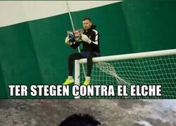 Enlace a En ambos, ausente