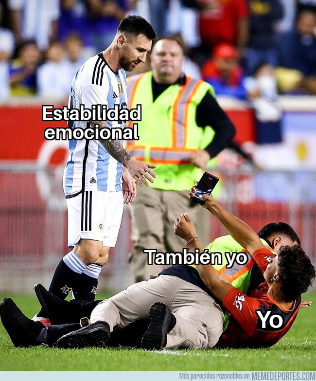 1170939 - Tan cerca y a la vez tan lejos