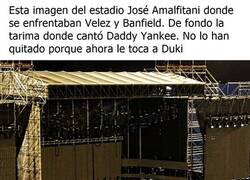 Enlace a Un balonazo se carga al bajista