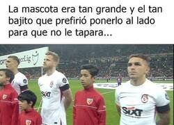 Enlace a Lo que callamos los bajitos