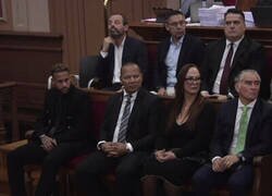 Enlace a Menudo 'Hall of Fame' ha aparecido hoy por la Audiencia de Barcelona