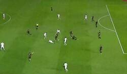 Enlace a Nunca nadie se había esforzado tanto para cometer un penalti como Mauro Zarate