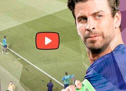 Enlace a Critican 'holgazanería' de Piqué en el calentamiento contra Villarreal. Corre menos que nadie.