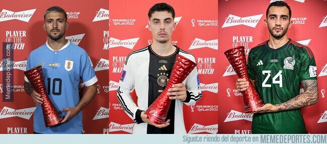 1175633 - Los de la FIFA obligando a los MVP a tomarse una foto si o si