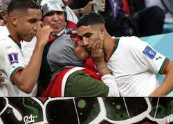 Enlace a En Barcelona dedicaron este mural a Hakimi y al amor de su madre