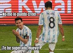 Enlace a No ese ese huevo, Leo