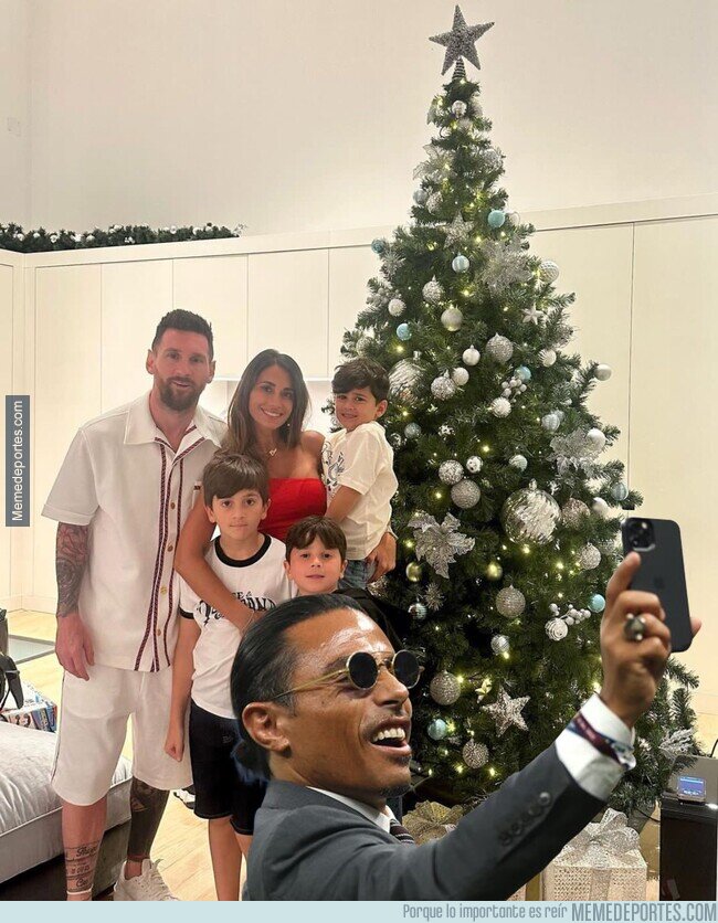 1177472 - No los suelta ni un segundo