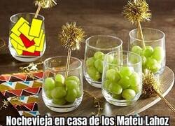 Enlace a 12 tarjetas para Año Nuevo