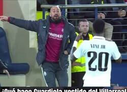 Enlace a Surrealismo en La Cerámica