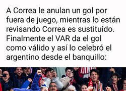 Enlace a Cosas que solo suceden en el nuevo fútbol del VAR