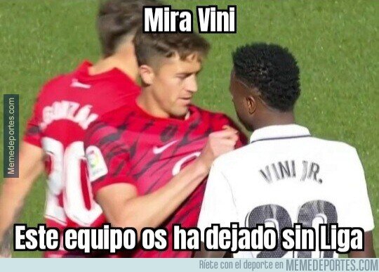 1180523 - Que bese ese escudo