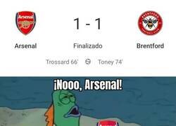 Enlace a ¿Se está viniendo abajo el Arsenal?