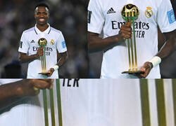 Enlace a Si te acercas mucho se puede ver...