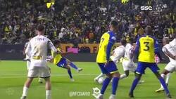 Enlace a El planeta entero alucina con esta 'asistencia' de Cristiano