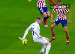 Enlace a ¿Cuál mano?