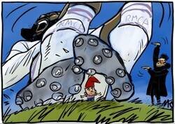 Enlace a El Cholo se quejó de la estatura