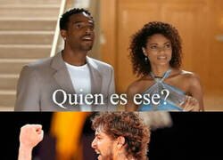 Enlace a Los Lakers retiran la '16' de Pau Gasol