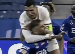 Enlace a Calma, hombre. Solo era un homenaje