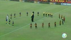 Enlace a Este homenaje a Pelé en el Brasileirao es lo mas 'cursed' que he visto en mi vida