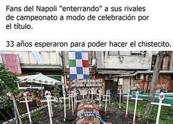 Enlace a Se vino arriba el Nápoli