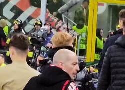 Enlace a Así enseña este padre a su hijo como sobrellevar las derrotas. Grima.