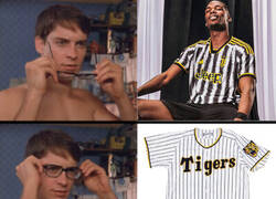 Enlace a La nueva equipación de la Juve me resulta familiar