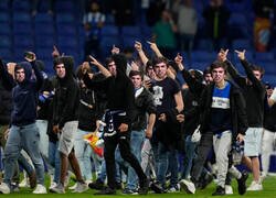 Enlace a Aquí defendiendo el honor del club