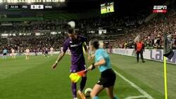 Enlace a Así le han abierto la cabeza a Cristiano Biraghi en la final de Conference