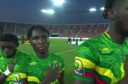 Enlace a Admiración total para este camarógrafo troll