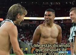 Enlace a Si Case, todo en un mismo verano