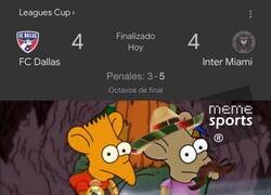 Enlace a La fila a la cueva no se ve nada corta