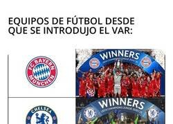 Enlace a El VAR llegó para salvar el fútbol.