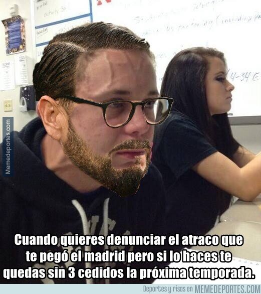 1195164 - Tremenda mordida de lengua