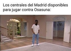 Enlace a Rudiger, solo ante el peligro