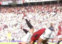 Enlace a La defensa del United. No preguntes.