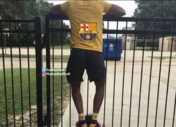 Enlace a Tan joven y ya dependen de él