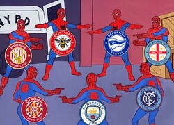 Enlace a ¿En qué momento decidieron hacer todos los escudos iguales?