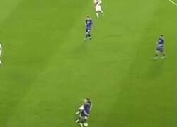 Enlace a ¿Cómo puede haber gente que se convenza que hay algún jugador mejor que este enfermo?