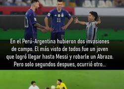Enlace a Hay polémica en Perú por el 'asalto' de Gallese a un hincha invasor.