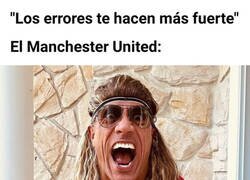 Enlace a The Rock se disfraza de Beckham por Halloween