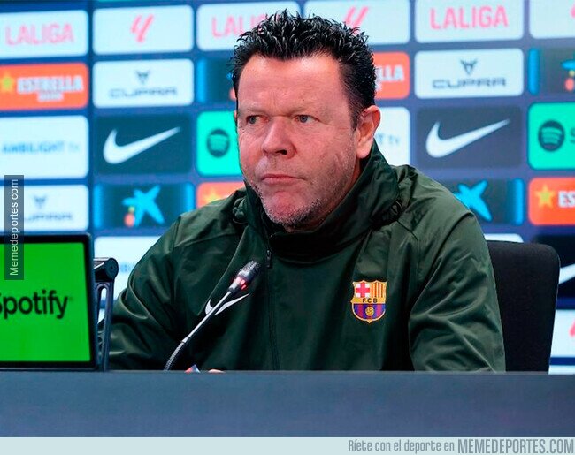 1198586 - Vaya cara se le ha quedado a Xavi
