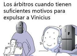 Enlace a El árbitro que expulse a Vinicius desciende de categoría. Lo sabemos todos