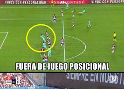 Enlace a Un relato que hace aguas por todos lados