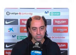 Enlace a Xavi ha envejecido una década desde que entrena el Barcelona y solo pierde o empata