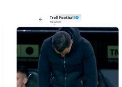 Enlace a Así se te queda el cuerpo después de entrenar a este saco de paquetes