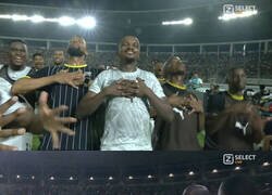 Enlace a Todos celebran a lo Cristiano